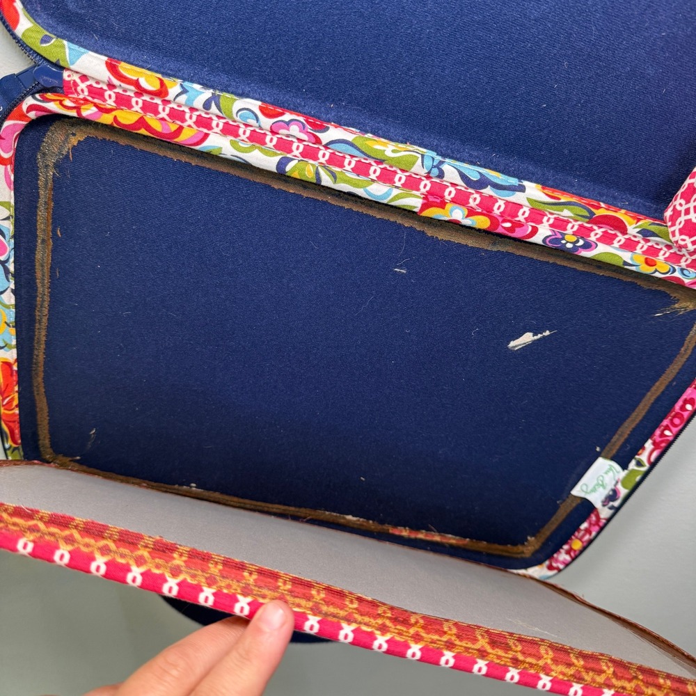 Vera Bradley Hope Garden Floral Quilted Laptop Messenger Bag Crossbody Tech Case - Picture 8 of 10